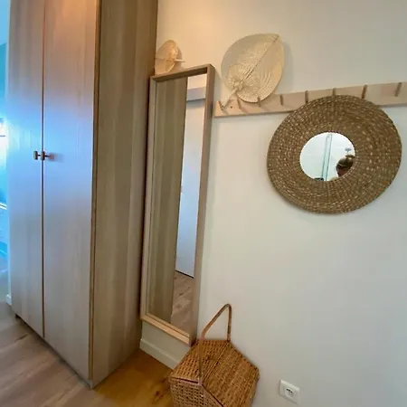 La Cabine De Leontine Apartment