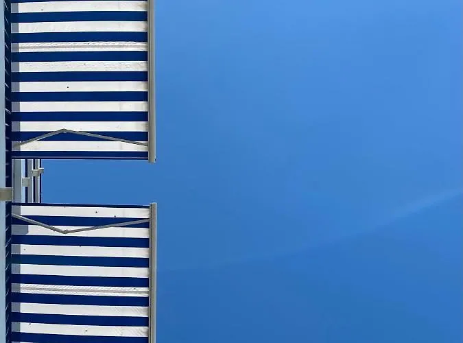 La De Leontine Апартаменты *