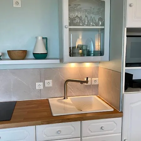 La De Leontine 아파트 *